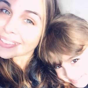 Meet your Posher, Camille